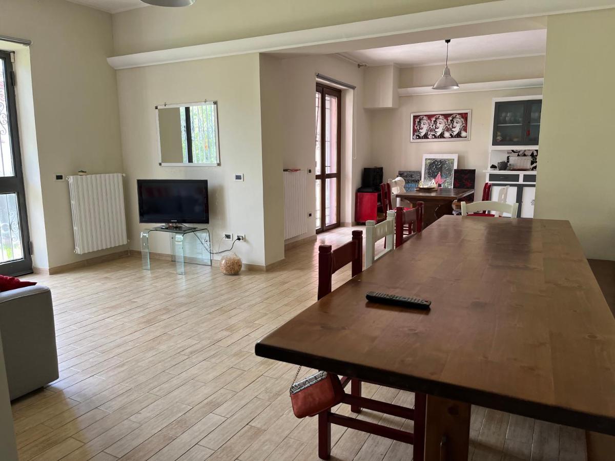 La Casa Di Silvia Apartment Cantalupo in Sabina Luaran gambar